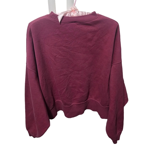 Nike Phoenix Women's Burgundy Cropped Sweatshirt, Size Medium - Picture 2 of 3